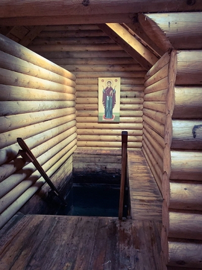 Закаливание, обливание и купание в холодном источнике как часть процесса лечения наркомании и других зависимостей