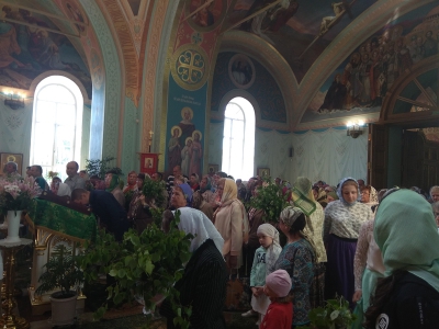 Участие воспитанников наркологического реабилитационного центра МАЯК в празднике Пресвятой Троицы в селе Шарапово