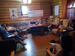 групповое занятие с психологом в РЦМАЯК 